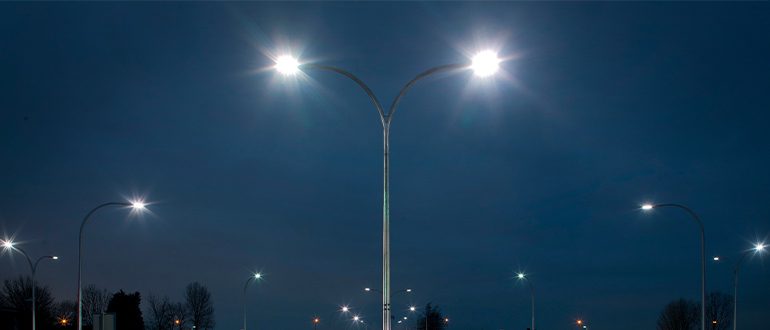 The Superiority of Outdoor LED Pole Lights: Illuminate, Save, Thrive